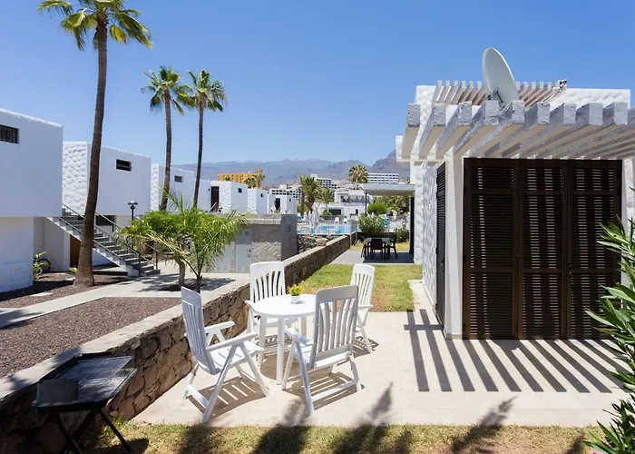 241 Quiet Bungalow With Terrace And Barbecue